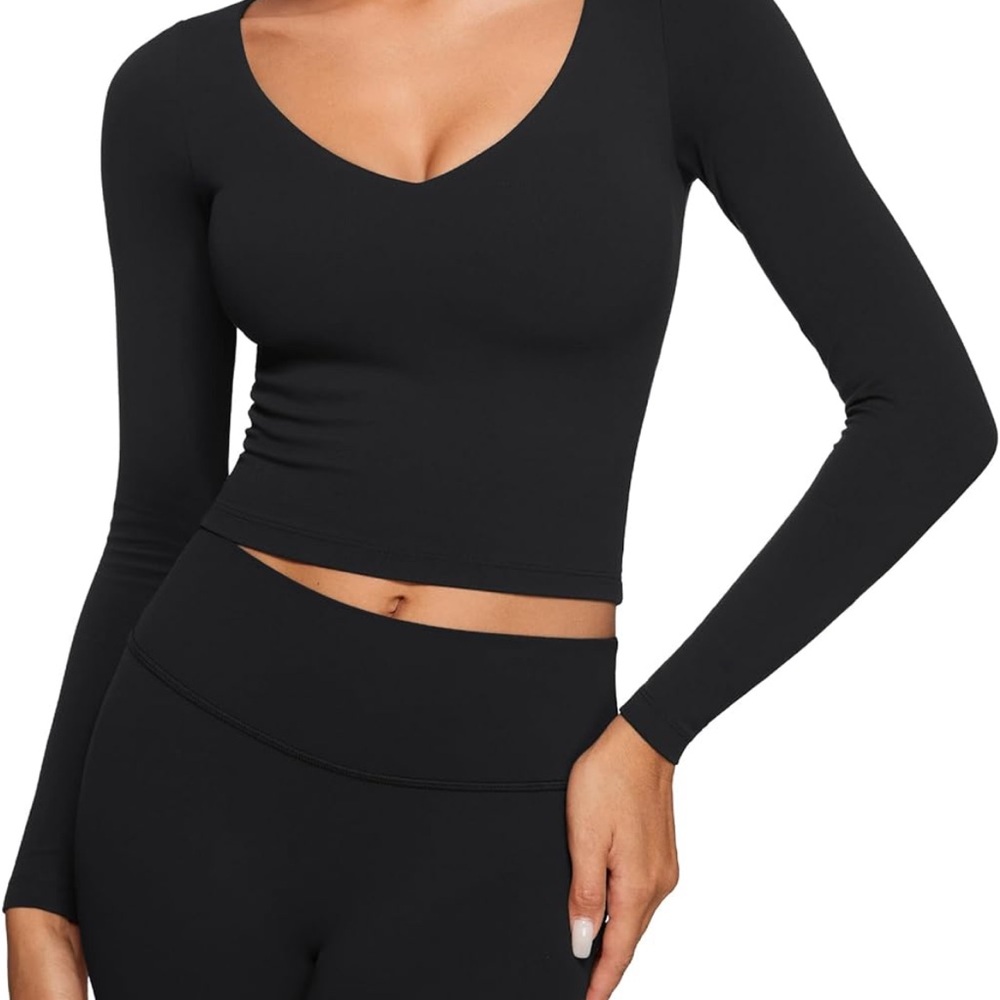Black Long Sleeve Crop Top Active